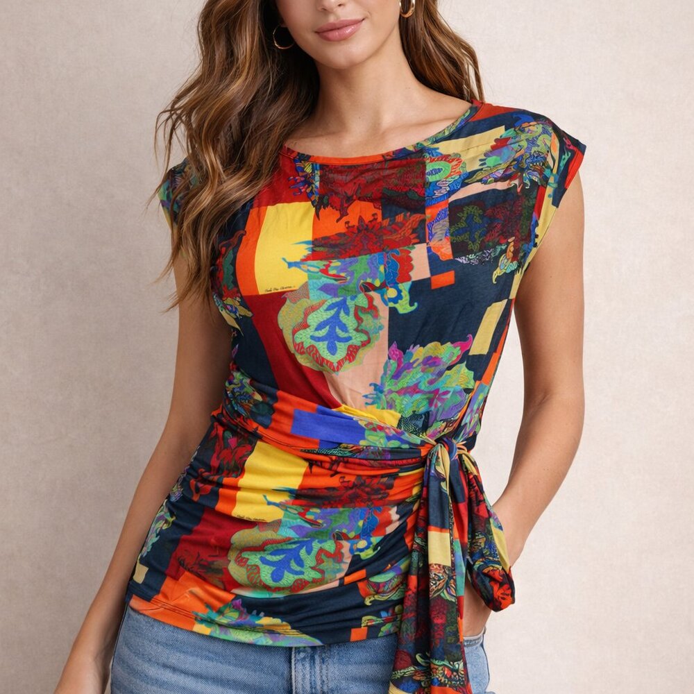 Save The Queen Printed Patchwork Graphic Sleeveless Wrap Blouse - Size Medium - Picture 13 of 14